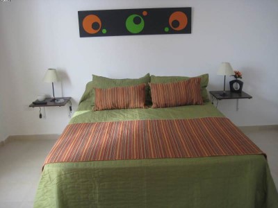 Departamento con cochera en el centro