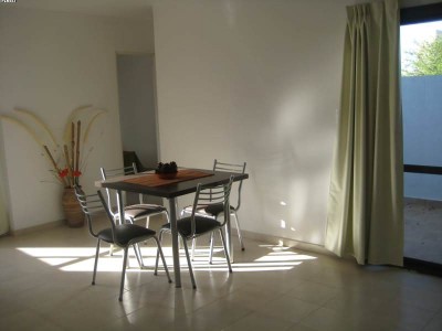 Departamento con cochera en el centro