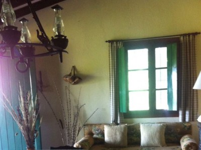 CASA DE CAMPO CON 100 HECTAREAS Y RÍO !!