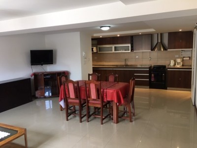 DEPARTAMENTO DE CATEGORÍA CON PILETA SOBRE EL RÍO