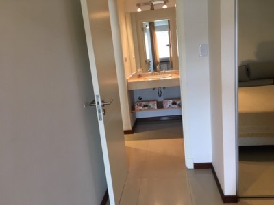 DEPARTAMENTO DE CATEGORÍA CON PILETA SOBRE EL RÍO