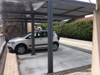 DEPARTAMENTO DE CATEGORÍA CON PILETA SOBRE EL RÍO
