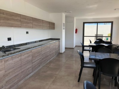 ESPECTACULAR DPTO. PLENO CENTRO!!! A ESTRENAR