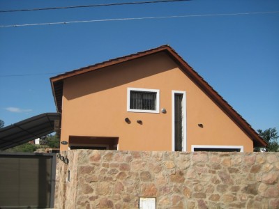 EXCELENTE PROPIEDAD SOBRE EL DIQUESITO 