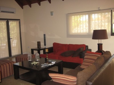 EXCELENTE PROPIEDAD SOBRE EL DIQUESITO 