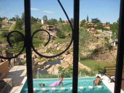 EXCELENTE PROPIEDAD SOBRE EL DIQUESITO 