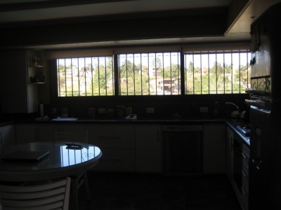 EXCELENTE PROPIEDAD SOBRE EL DIQUESITO 