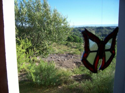 EXCELENTE PROPIEDAD CON GRAN PARQUE Y VISTA PANORAMICA !!