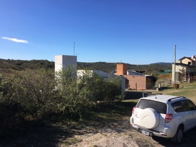 TERRENO CON VISTA A 3 CUADRAS DEL BALNEARIO