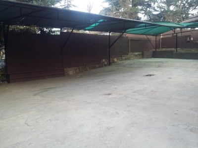 COMPLEJO EN VILLA DEL LAGO, CASA DE FAMILIA + 6 DEPARTAMENTOS !!