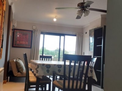 DEPARTAMENTO DE CATEGORÍA SOBRE EL RÍO A UNA CUADRA DEL CENTRO