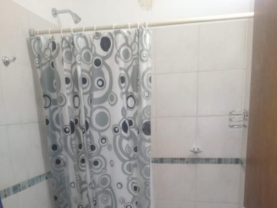 DEPARTAMENTO CON COCHERA Y PILETA !!