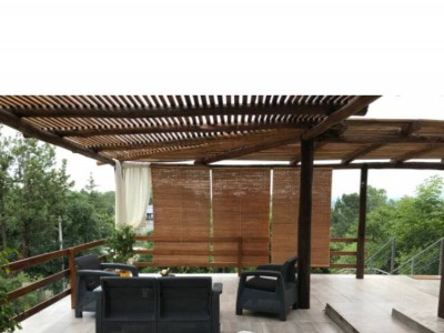 CHALET ESTILO CABAÑA EN Bº COSTA AZUL CON VISTA !!