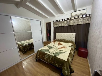 CHALET INTERNO DE 2 DORMITORIOS CON QUINCHO !!