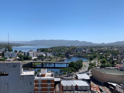 EDIFICIO ACUARIO II CON VISTA ESPECTACULAR!