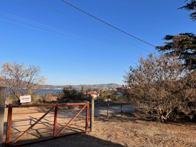 ESPECTACULAR  FRACCION CON VISTA AL LAGO !!