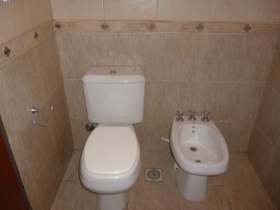 CASA CON PILETA