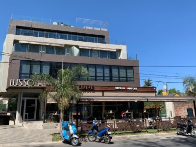 DEPARTAMENTO DE CATEGORÍA EN EDIFICIO LUSSO