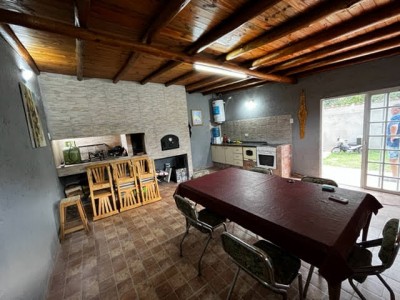 TERRENO CON MEJORAS EN SAN ANTONIO !!