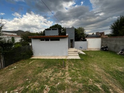 TERRENO CON MEJORAS EN SAN ANTONIO !!