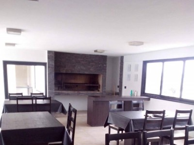 DEPARTAMENTO EN PLANTA BAJA CON GRAN PATIO !!