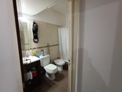DEPARTAMENTO EN PLANTA BAJA CON GRAN PATIO !!