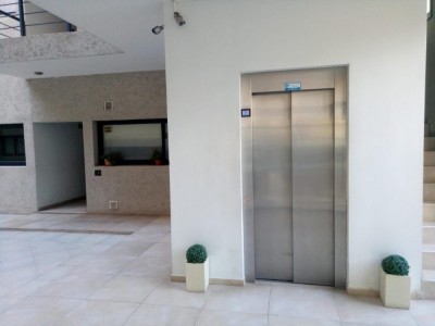 DEPARTAMENTO EN PLANTA BAJA CON GRAN PATIO !!