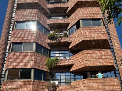 DEPARTAMENTO EN VENTA EXCELENTE UBICACION
