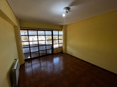DEPARTAMENTO EN VENTA EXCELENTE UBICACION