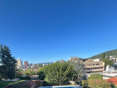 ESPECTACULAR CASA EN ALQUILER PERMANENTE