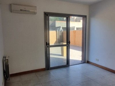 DEPARTAMENTO 2 DORMITORIOS CON PATIO