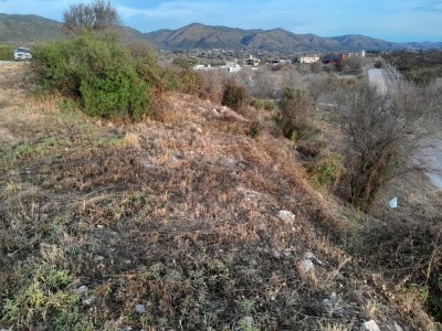 HERMOSO TERRENO CON VISTA EN ALTOS DE CARLOS PAZ !!