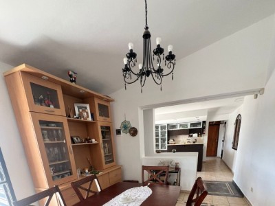 CASA CON PILETA VILLA DEL LAGO