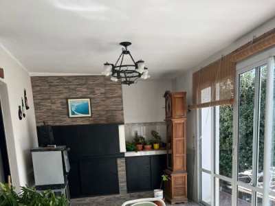 CASA CON PILETA VILLA DEL LAGO