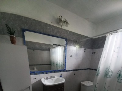 HERMOSA CASA EN PARQUE SIQUIMAN