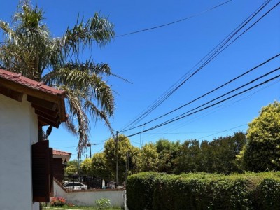 CASA EN EXCELENTE BARRIO 