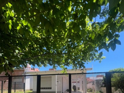 CASA 2 DORMITORIOS
