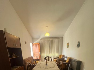 CASA 2 DORMITORIOS