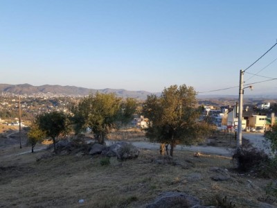 TERRENO CON VISTA EN VILLA DEL LAGO