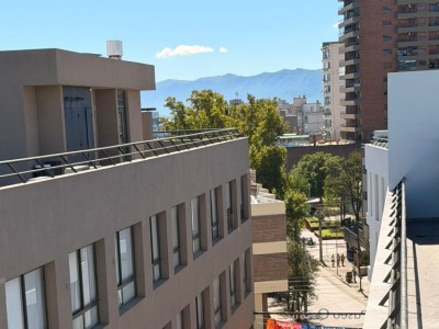 DUPLEX 2 DORM. PLENO CENTRO