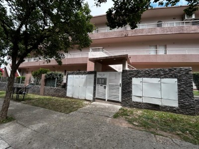 DUPLEX CENTRICO CON PILETA