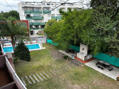 DUPLEX CENTRICO CON PILETA