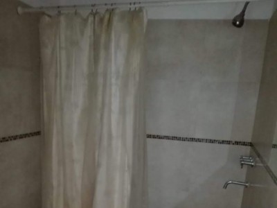 DEPTO CENTRICO CON COCHERA Y PILETA