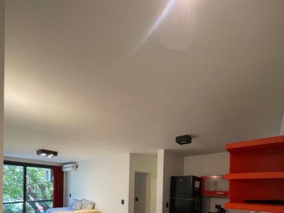 DEPTO 1 DORMITORIO CON COCHERA