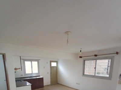 DUPLEX EN COMPLEJO 2 DORMITORIOS